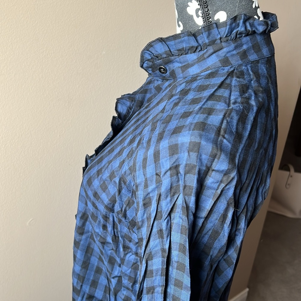Cabi Aberdeen Shirt (style 3961) - Picture 8 of 14